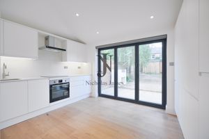 Photo 19- click for photo gallery